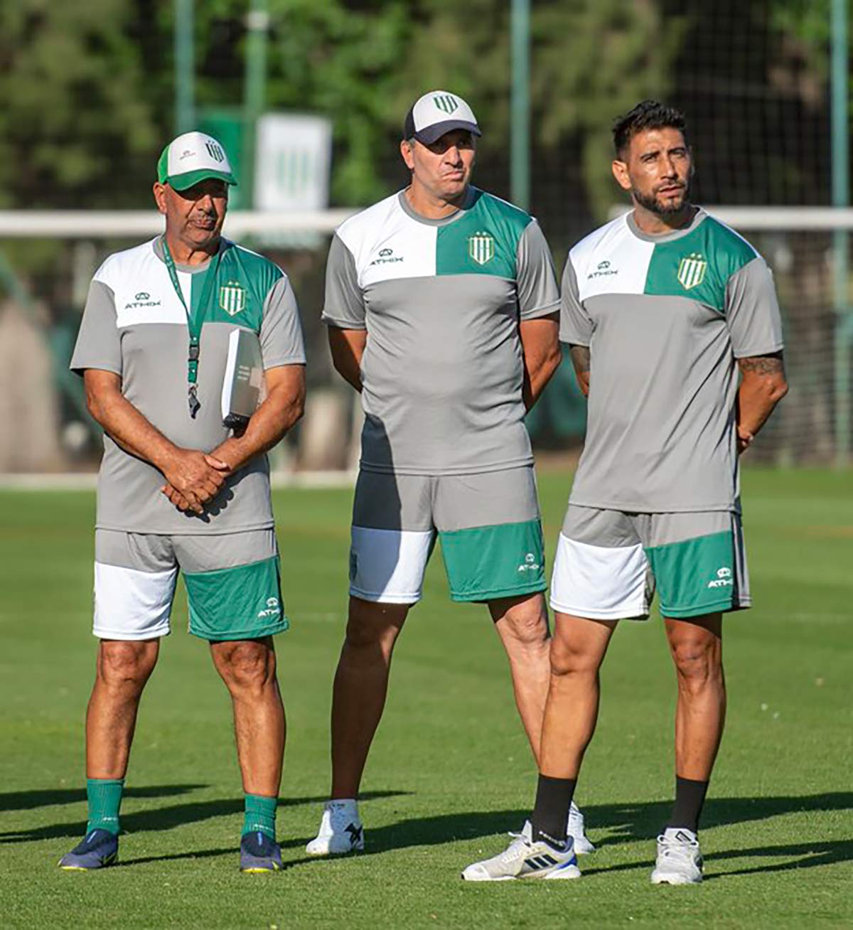 pico hernandes,el flaco bilos y el pajaro barraza al frente del plantel profesional