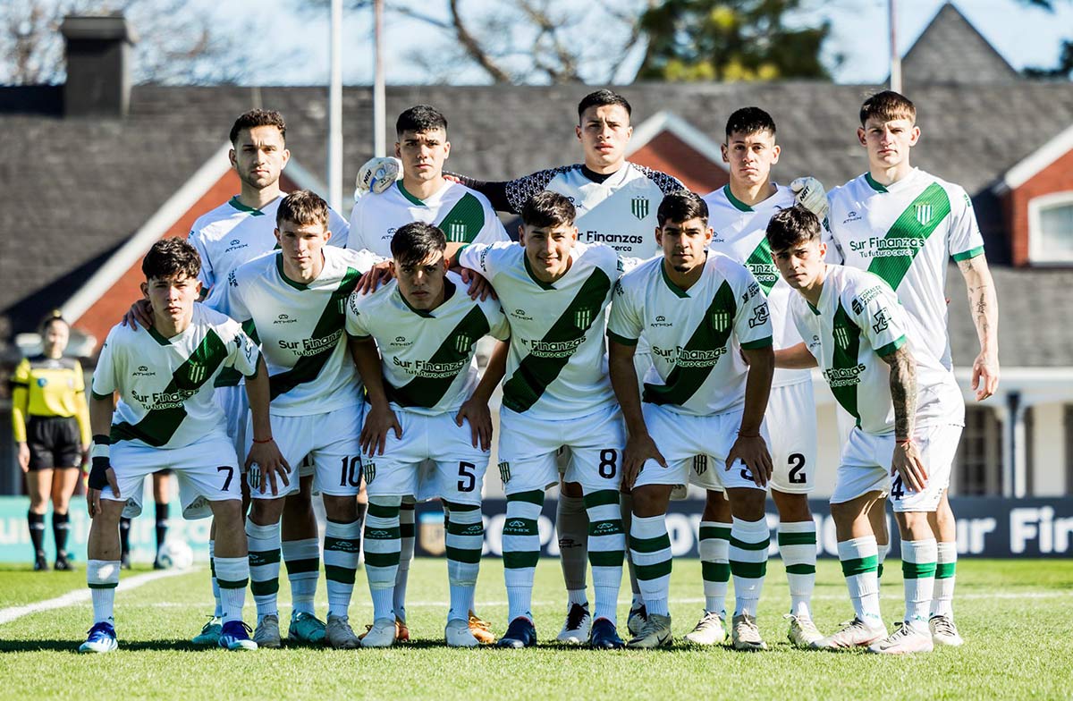 formacion de la reserva de banfield ante deportivo riestra