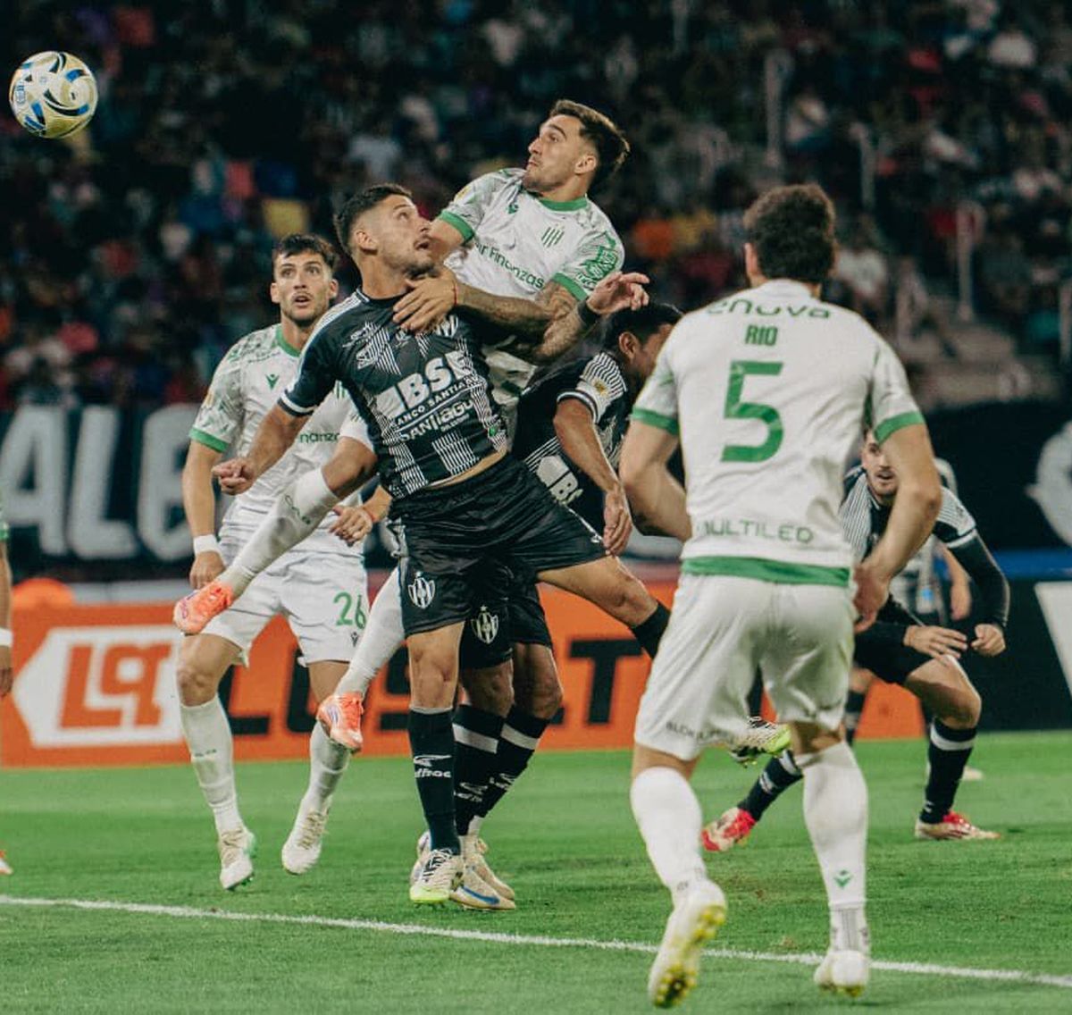 banfield lucho por el ingreso a los play off del clausura 2025